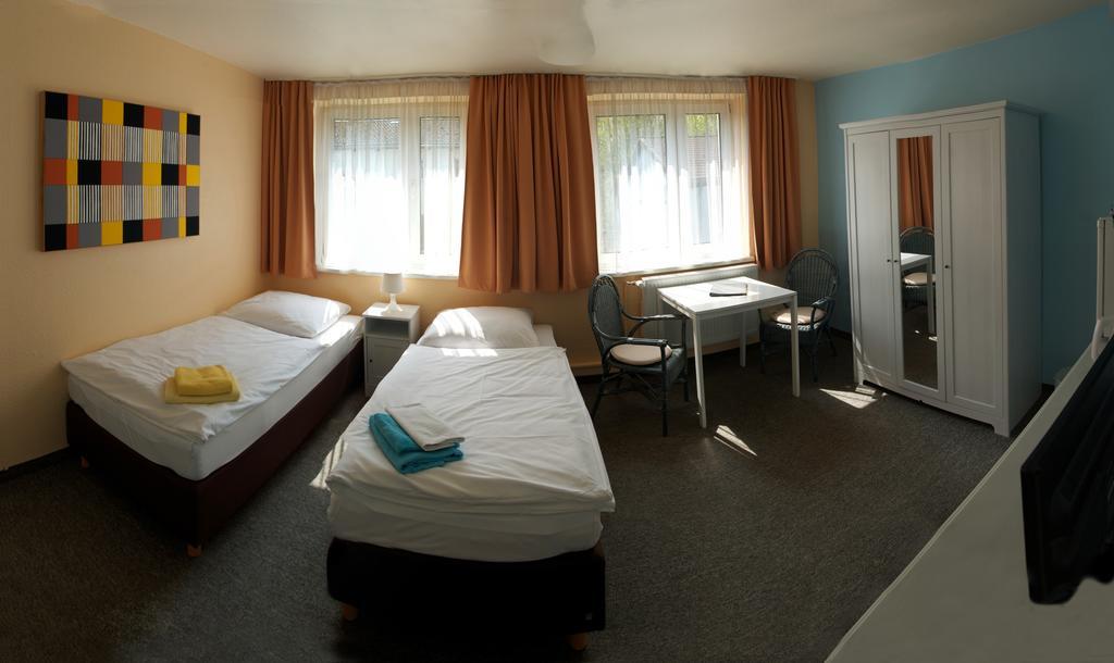 Apartmentpension Am Krongut Potsdam Ruang foto